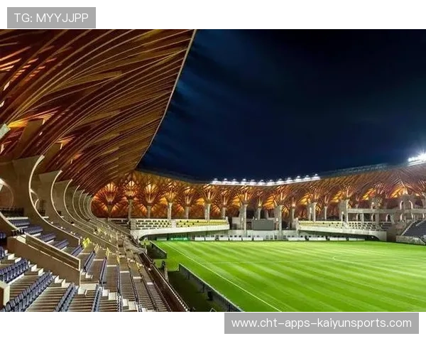 欧冠赛场外的商业活动同样吸引全球关注,欧冠比赛赛场 欧冠赛场外的商业活动同样吸引全球关注,欧冠比赛赛场