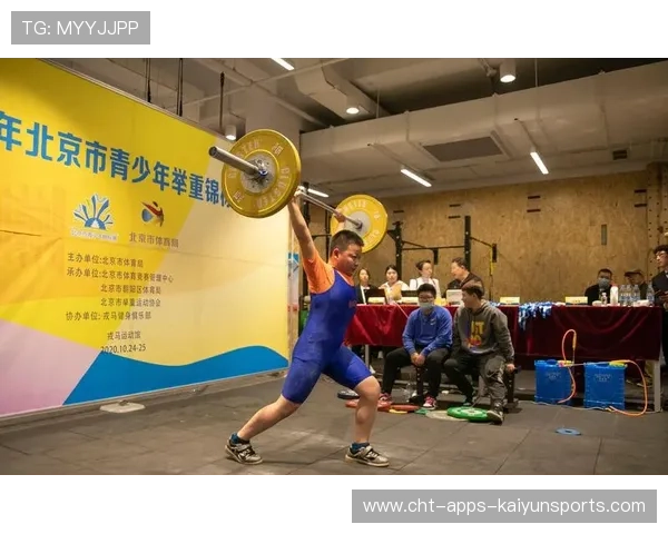 世界举重康复教师培训：功能训练与运动医学结合成主流，举重课程